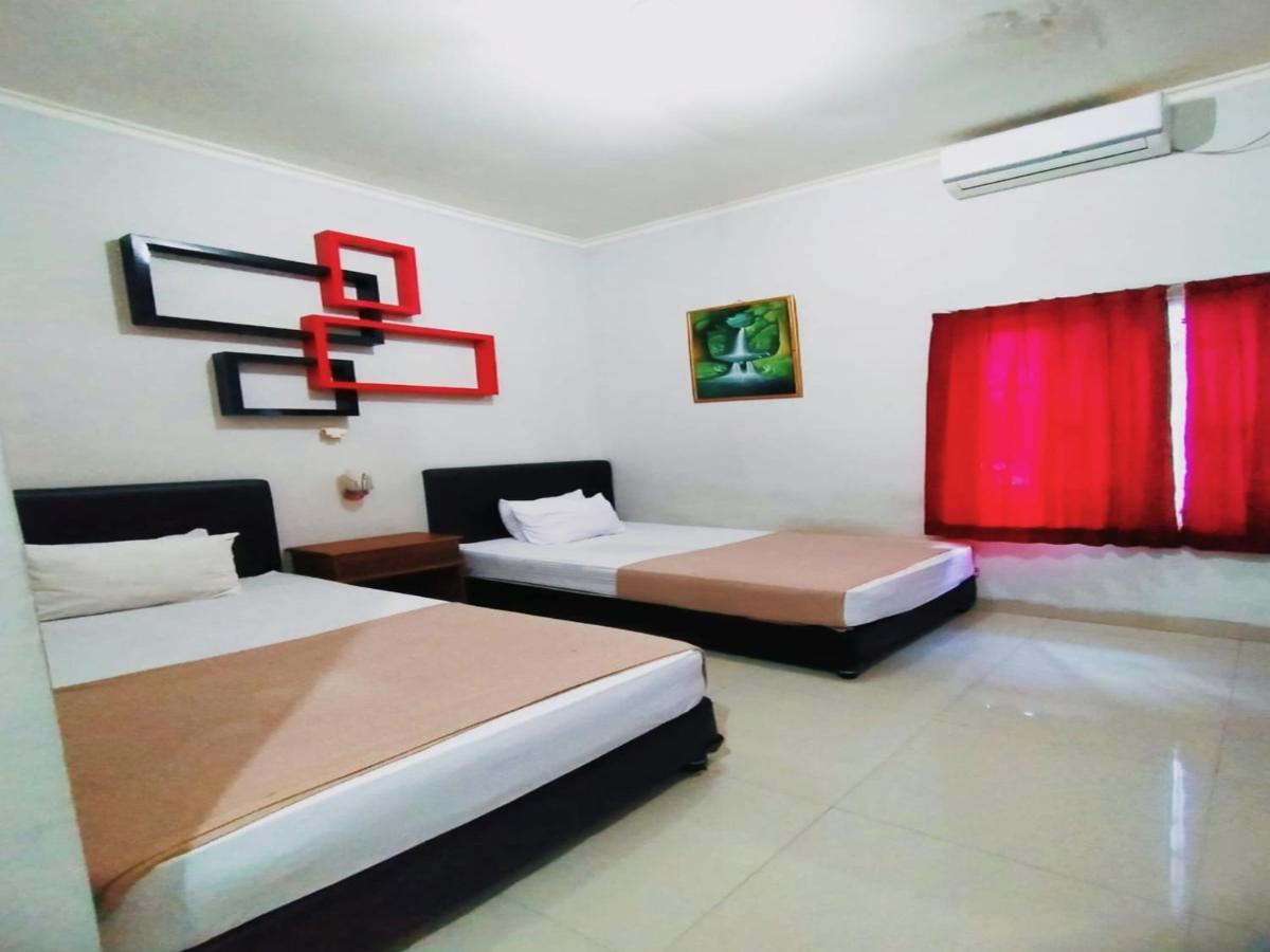 Reddoorz At Hotel Nuansa Ngawi Zewnętrze zdjęcie
