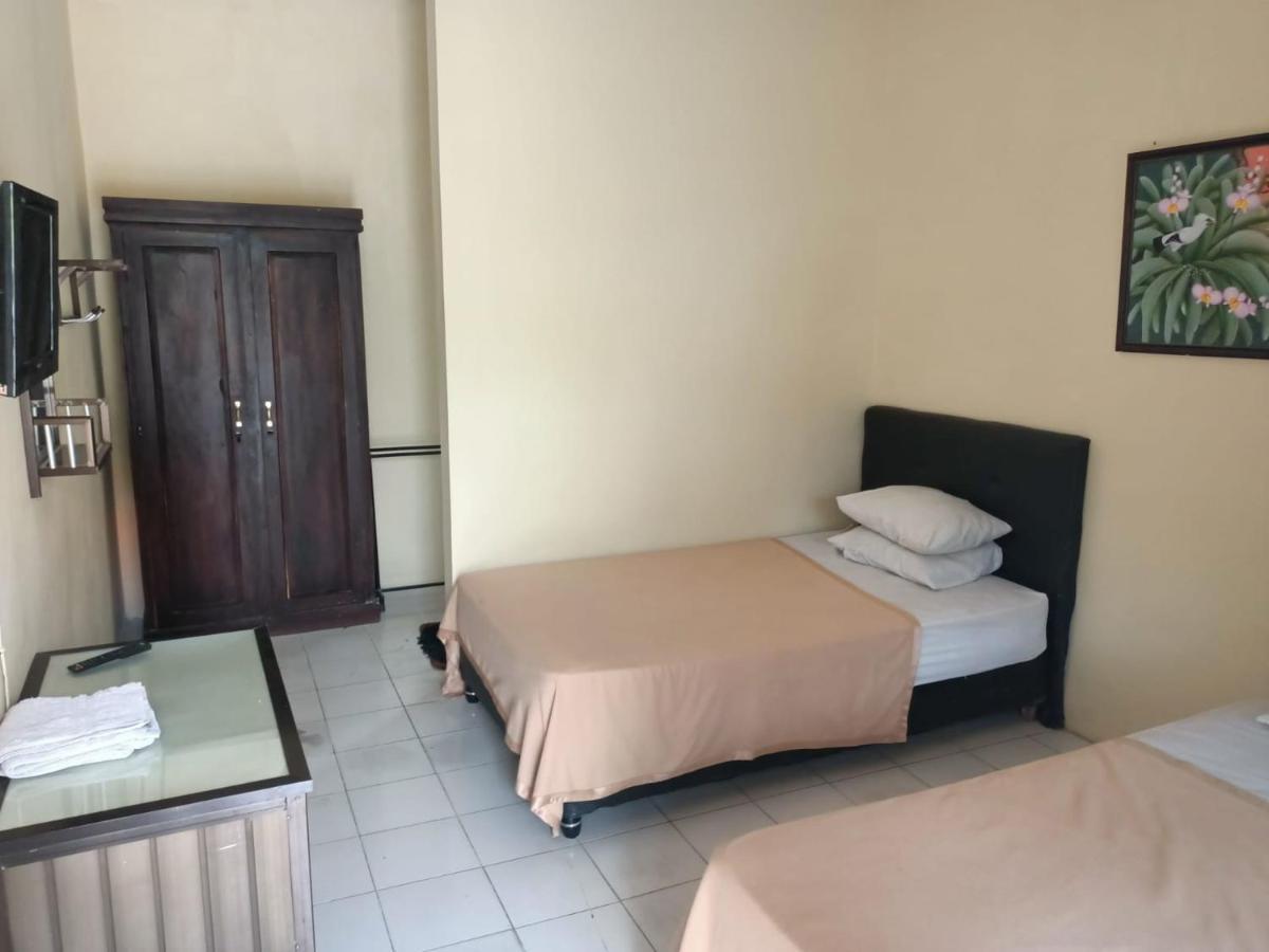 Reddoorz At Hotel Nuansa Ngawi Zewnętrze zdjęcie